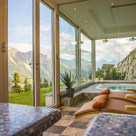 Hotel Alpenrose 3*