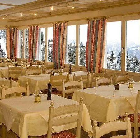 Alpenrose Hotel 3*