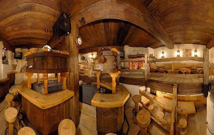 Отель Alpenrose