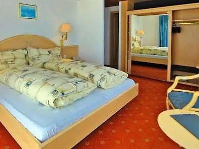 Szálloda Alpenrose 3*