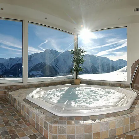 Szálloda Alpenrose 3*